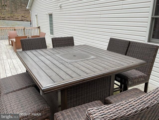 105 TINDE TRL, Pocono Lake, PA 18347