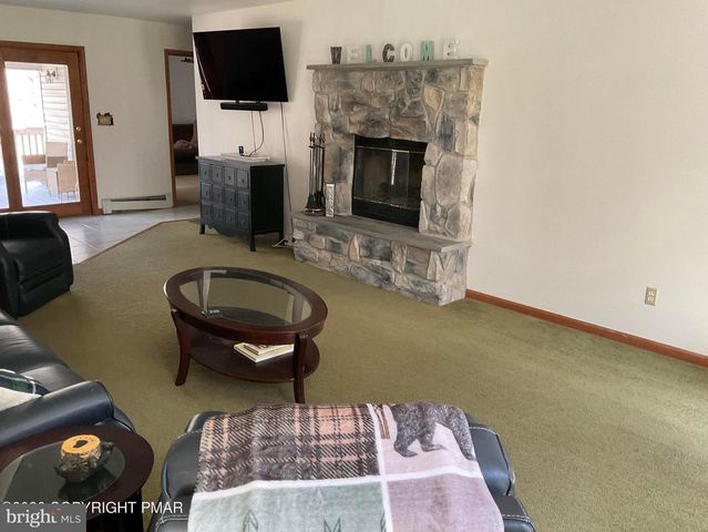 105 TINDE TRL, Pocono Lake, PA 18347