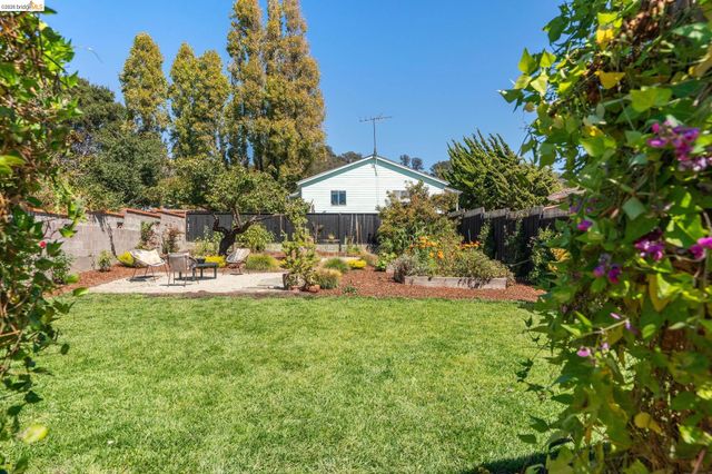 1304 Norvell St, El Cerrito, CA 94530