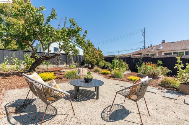 1304 Norvell St, El Cerrito, CA 94530