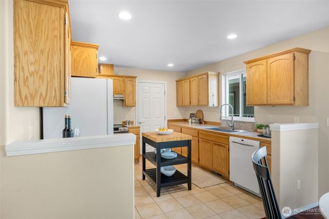 4084 Letitia Avenue S, Seattle, WA 98118