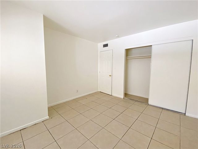 1904 Rexford Drive 2, Las Vegas, NV 89104
