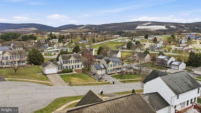 104 DREW CIR, Smithsburg, MD 21783