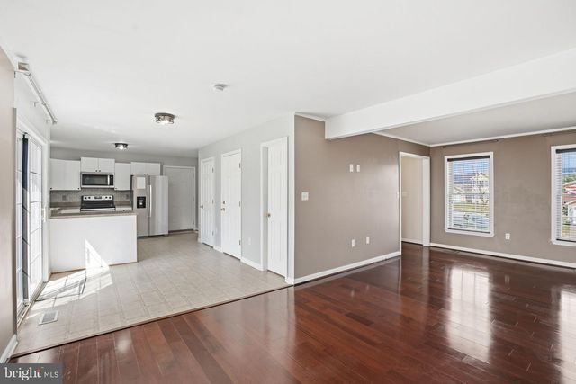 104 DREW CIR, Smithsburg, MD 21783