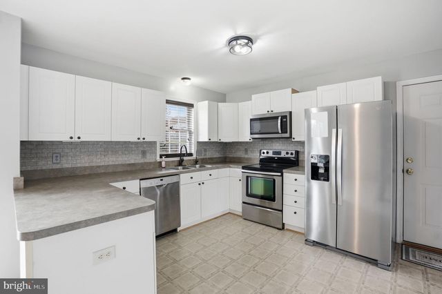 104 DREW CIR, Smithsburg, MD 21783