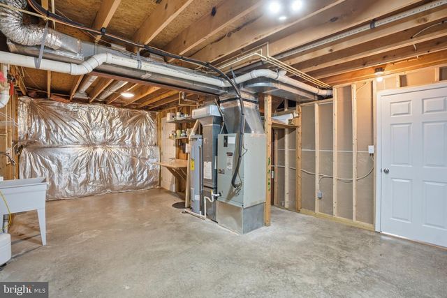 104 DREW CIR, Smithsburg, MD 21783