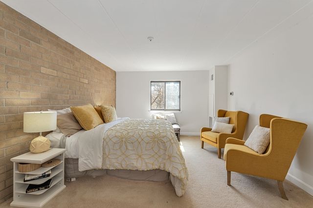 175 Quincy Shore Dr B23, Quincy, MA 02171