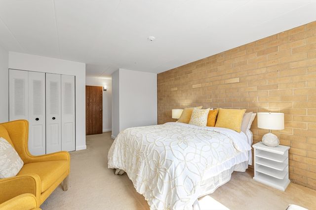 175 Quincy Shore Dr B23, Quincy, MA 02171