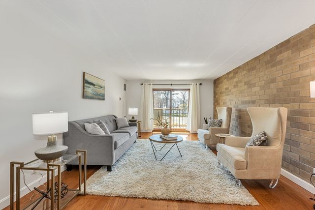 175 Quincy Shore Dr B23, Quincy, MA 02171