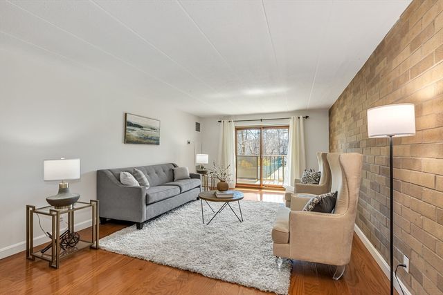 175 Quincy Shore Dr B23, Quincy, MA 02171