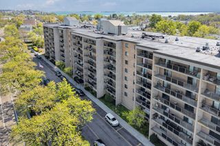 175 Quincy Shore Dr B23, Quincy, MA 02171