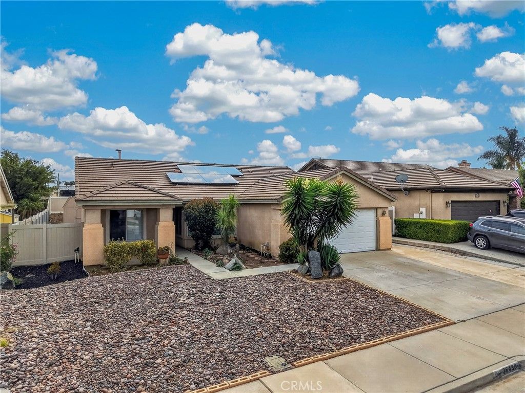 36430 Rotterdam, Winchester, CA 92596 — photo 2