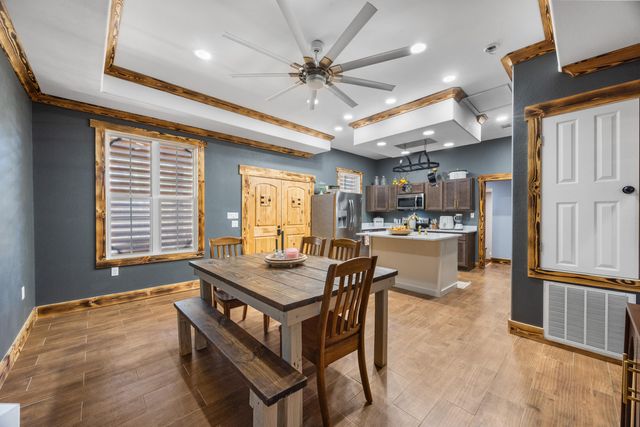 981 E Chestnut Avenue, Crestview, FL 32539