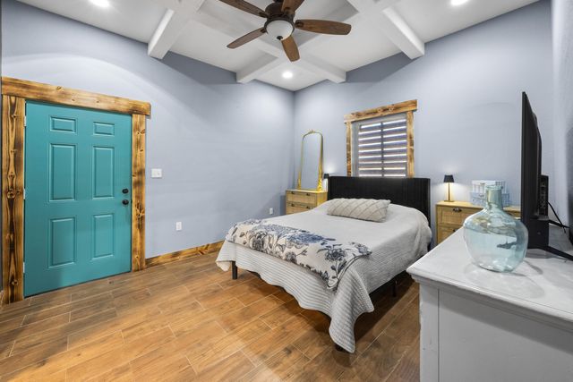 981 E Chestnut Avenue, Crestview, FL 32539