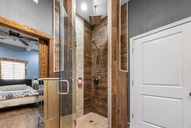 981 E Chestnut Avenue, Crestview, FL 32539