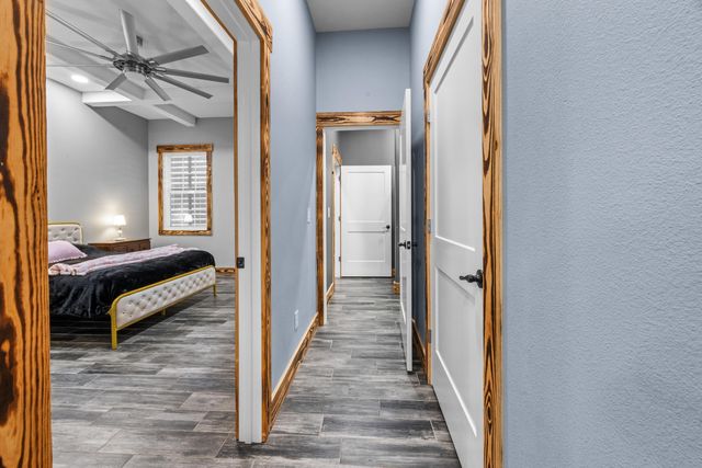 981 E Chestnut Avenue, Crestview, FL 32539