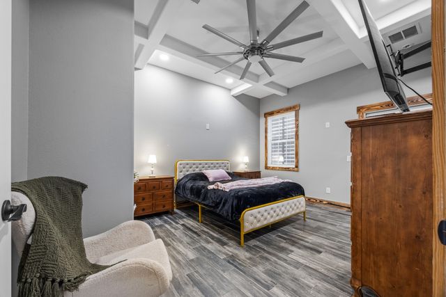 981 E Chestnut Avenue, Crestview, FL 32539