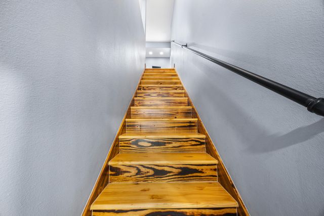 981 E Chestnut Avenue, Crestview, FL 32539