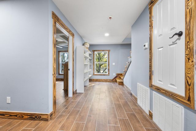 981 E Chestnut Avenue, Crestview, FL 32539