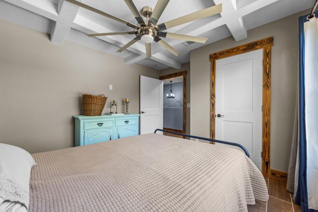 981 E Chestnut Avenue, Crestview, FL 32539