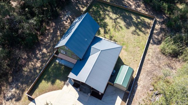 981 E Chestnut Avenue, Crestview, FL 32539