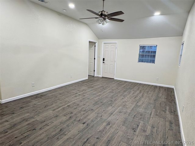 2946 Texas, Healdton, OK 73438