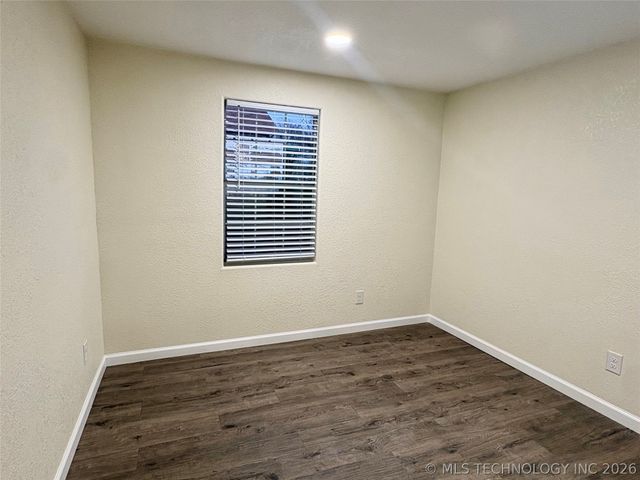 2946 Texas, Healdton, OK 73438