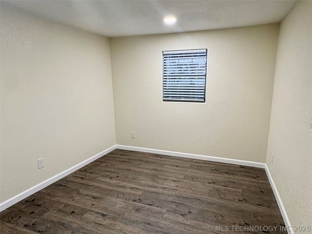 2946 Texas, Healdton, OK 73438