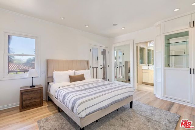 10514 Kinnard Avenue, Los Angeles, CA 90024