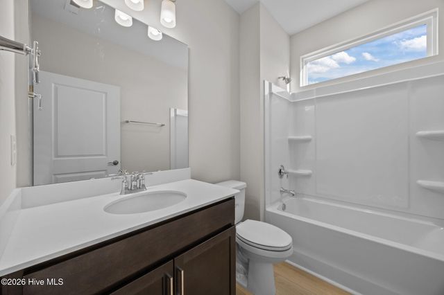 658 Edgeside Drive SE, Bolivia, NC 28422