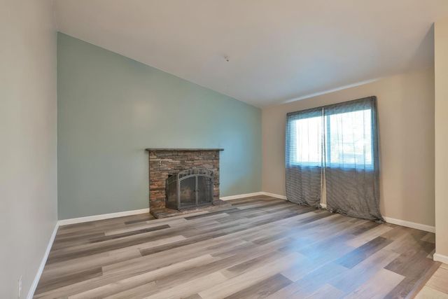 8384 Old Ranch Rd, Orangevale, CA 95662