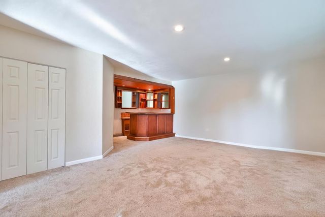 8384 Old Ranch Rd, Orangevale, CA 95662