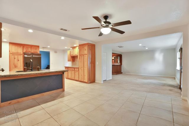 8384 Old Ranch Rd, Orangevale, CA 95662