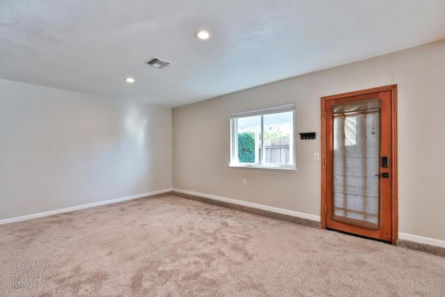 8384 Old Ranch Rd, Orangevale, CA 95662