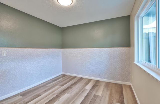 8384 Old Ranch Rd, Orangevale, CA 95662