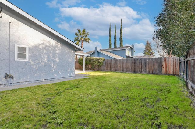 8384 Old Ranch Rd, Orangevale, CA 95662