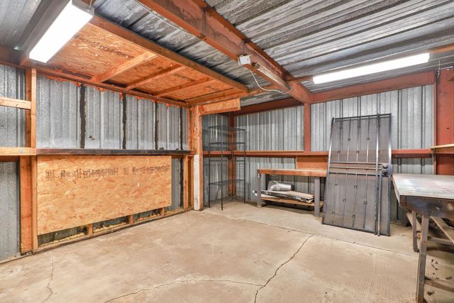 8384 Old Ranch Rd, Orangevale, CA 95662