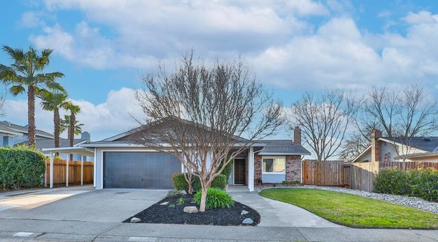 8384 Old Ranch Rd, Orangevale, CA 95662