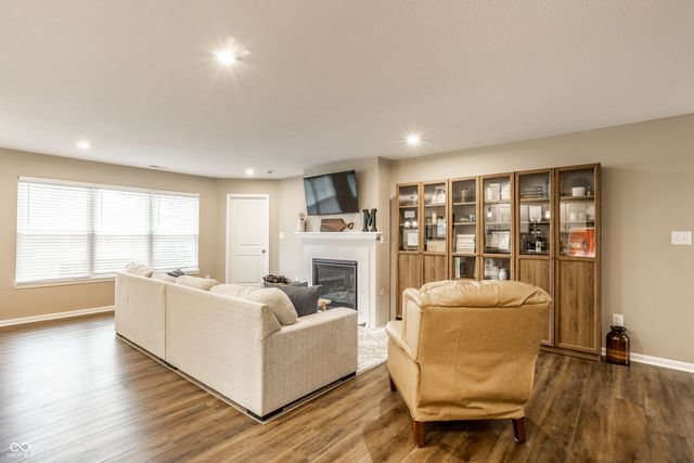 19491 Dylan Way, Westfield, IN 46074