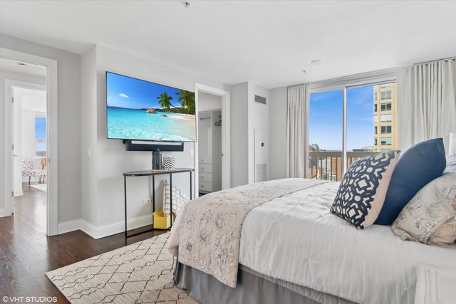 545 N DEARBORN Street 3601, Chicago, IL 60654