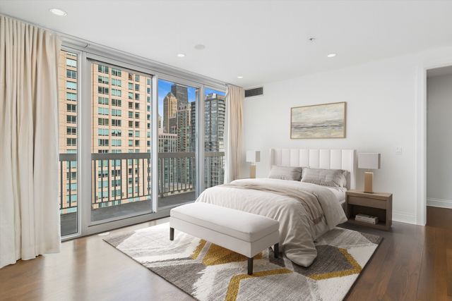 545 N DEARBORN Street 3601, Chicago, IL 60654