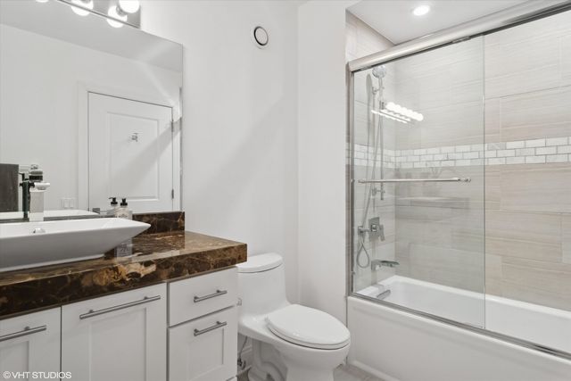 545 N DEARBORN Street 3601, Chicago, IL 60654