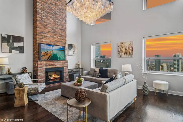 545 N DEARBORN Street 3601, Chicago, IL 60654