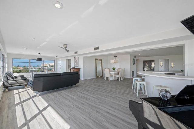 6363 GULF WINDS DRIVE 437, St Pete Beach, FL 33706