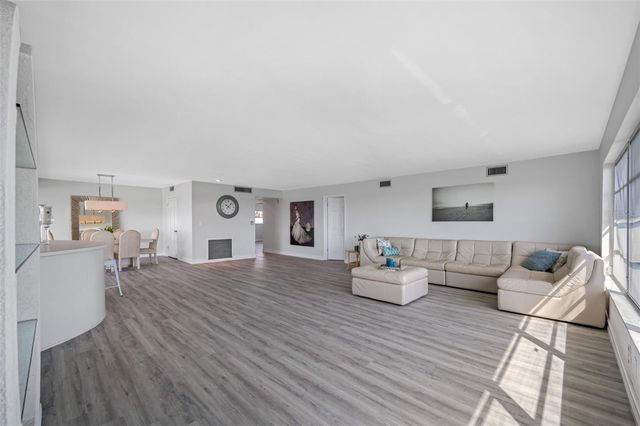 6363 GULF WINDS DRIVE 437, St Pete Beach, FL 33706