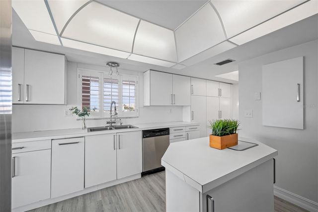 6363 GULF WINDS DRIVE 437, St Pete Beach, FL 33706