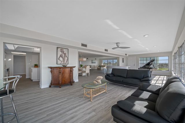 6363 GULF WINDS DRIVE 437, St Pete Beach, FL 33706