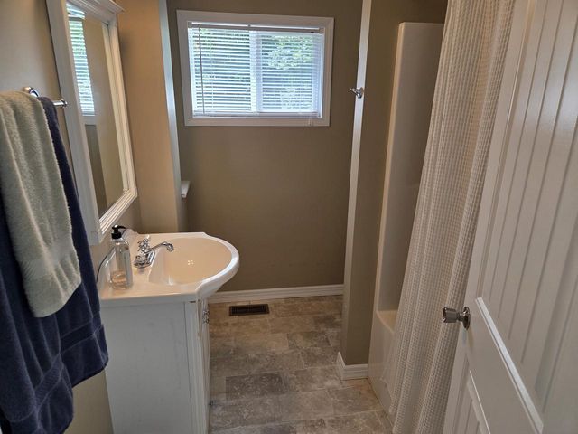 1609 Jackson Park DRIVE, Delavan, WI 53115