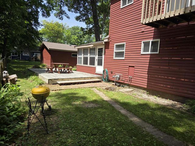 1609 Jackson Park DRIVE, Delavan, WI 53115