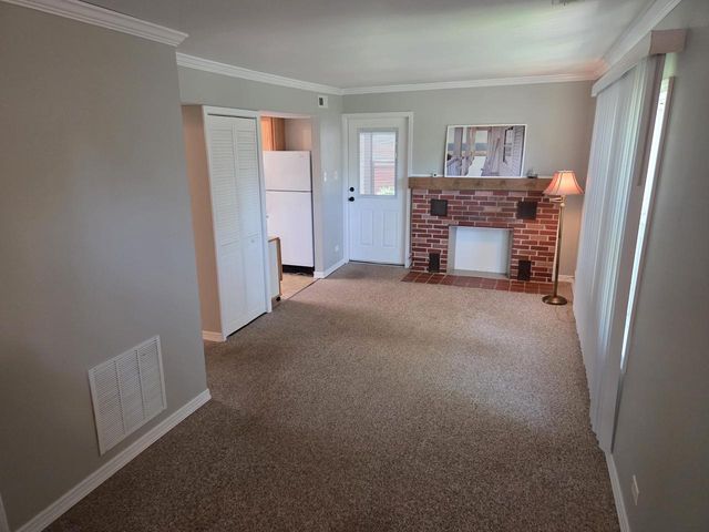 1609 Jackson Park DRIVE, Delavan, WI 53115